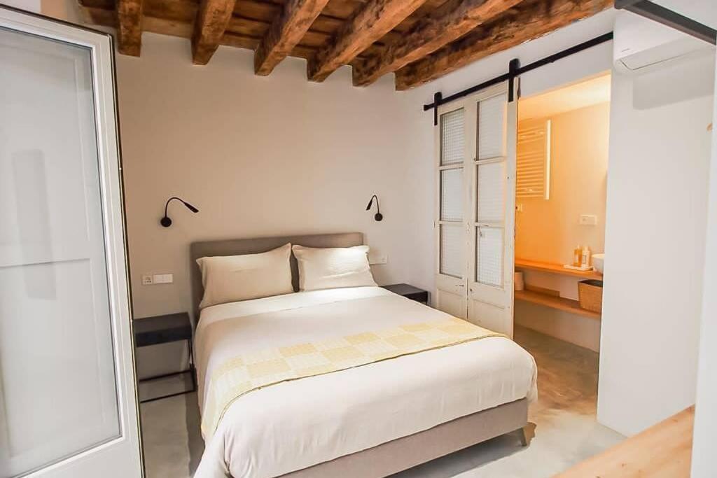 Velo Vern 1 Beautiful New 2 Bed Ensuite Apartment Gerona